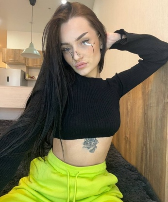 Сексуальная бестия приглашает в гости состоятельного мужчину для незабываемого отдыха в моей компании. Гарантирую конфиденциальность и высокий уровень сервиса. 2115, 20 лет